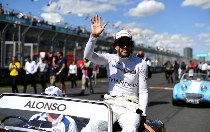 Pergi ke Bahrain, Alonso Tetap Jalani Perawatan