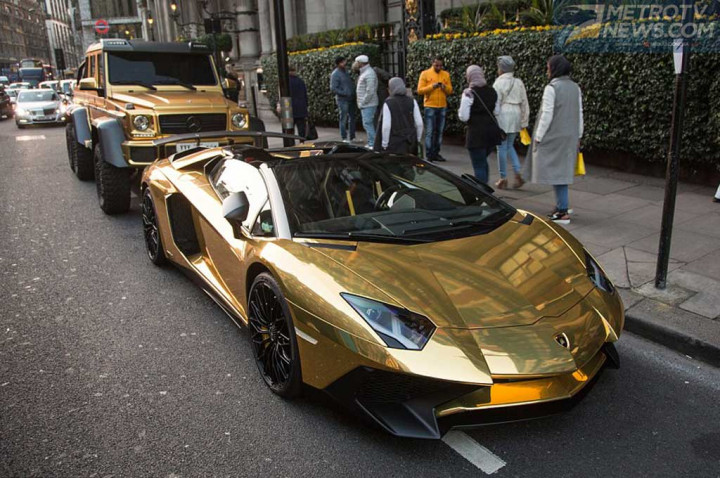 <i>Plesir</i> ke London, Miliuner Arab Bawa 4 Supercar Emas