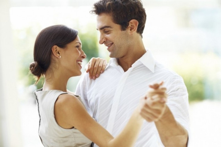 Normalkah Berfantasi Seksual?