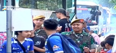 Manajer Persib Tanggung Biaya Tol Bus Bobotoh