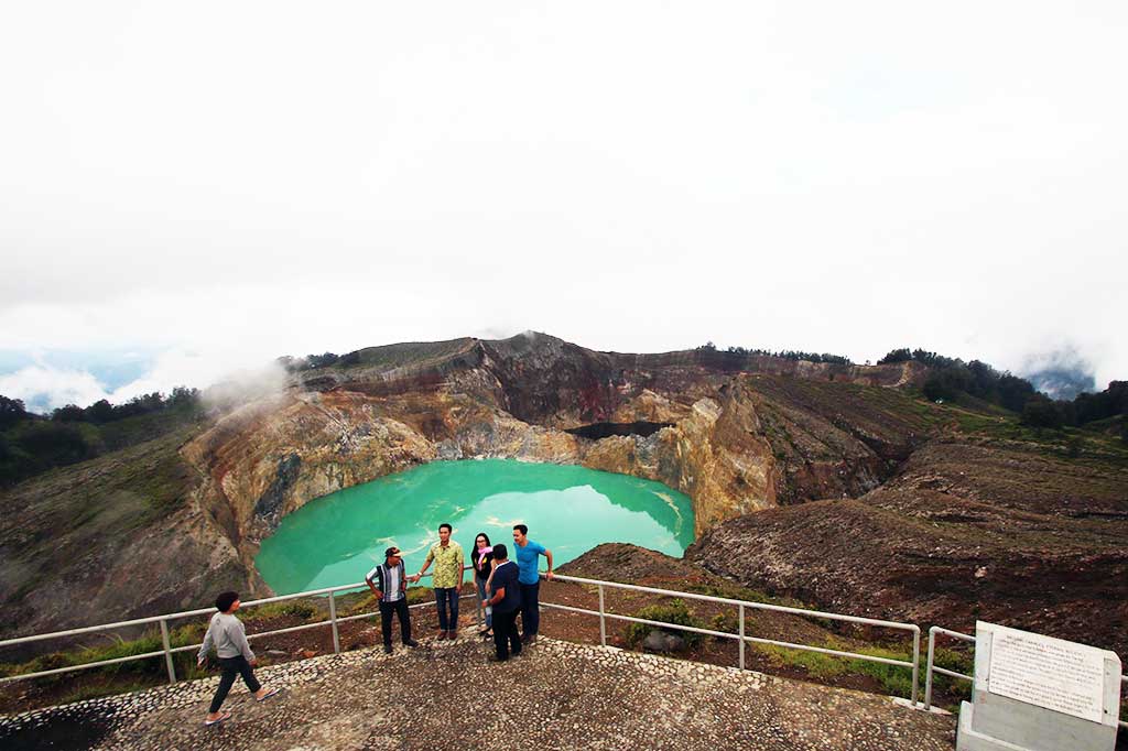 Uniknya Objek Wisata Danau Kelimutu