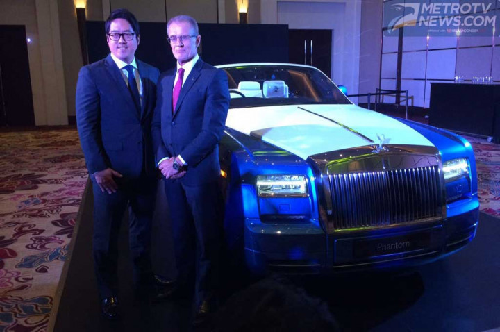 Rolls-Royce Siap Custom Semua Mobil Sesuai Pesanan