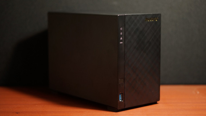 ASUSTOR AS3102T, Ringkas dan Mudah Digunakan