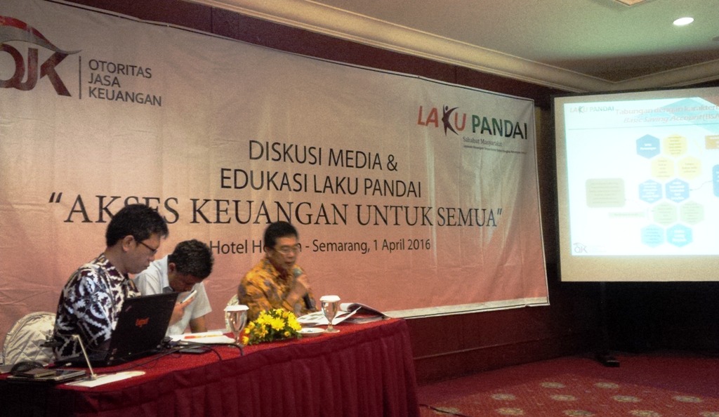 Deputi Direktur Pengawasan Lembaga Jasa Keuangan (LJK) OJK Kantor Regional -IV Jateng-DIY, I Ketut Suena. (Foto: MTVN/Dhana Kencana)