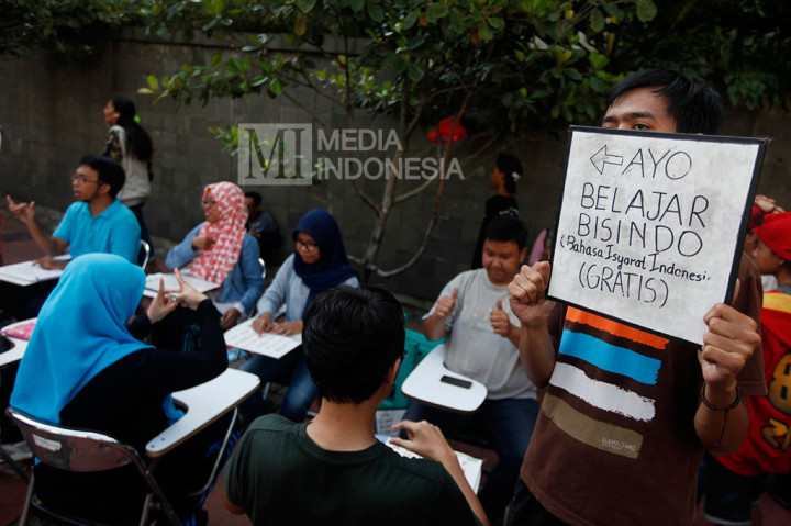 Gerkatin Lakukan Sosialisasi Bahasa Isyarat Indonesia
