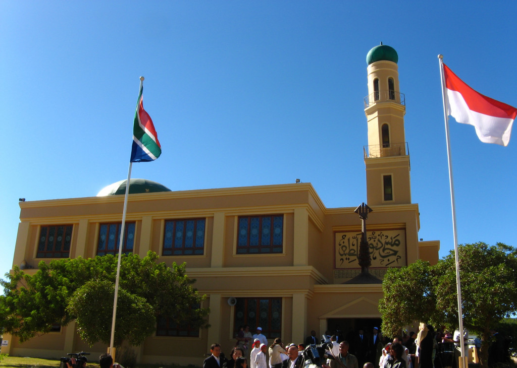 Masjid Syech Yusuf di Cape Town. (foto: Luhur)