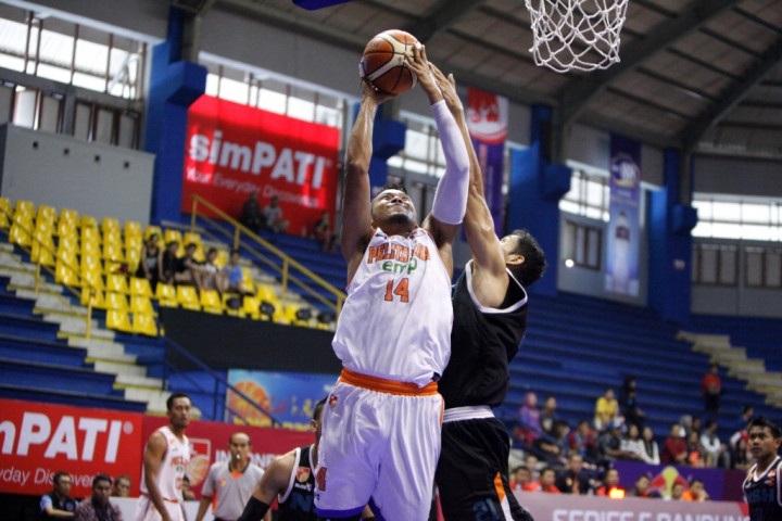 Tanpa Dua Bintangnya, Pelita Jaya Bungkam NSH