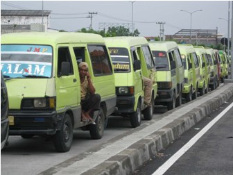 Organda Surabaya Berkukuh Tak Turunkan Tarif Angkutan Umum