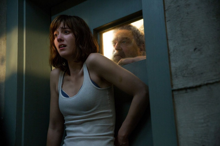 10 Cloverfield Lane, Upaya Melarikan Diri dari Bungker