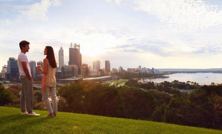 Trik Berlibur Hemat ke Luar Negeri