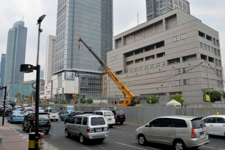 Gov't to Cover Widening Budget Deficit