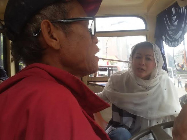 Sambangi Kampung Akuarium, Hasnaeni Minta Doa Warga