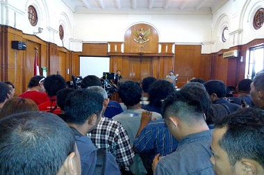 Praperadilan La Nyalla Diputuskan Hari Ini