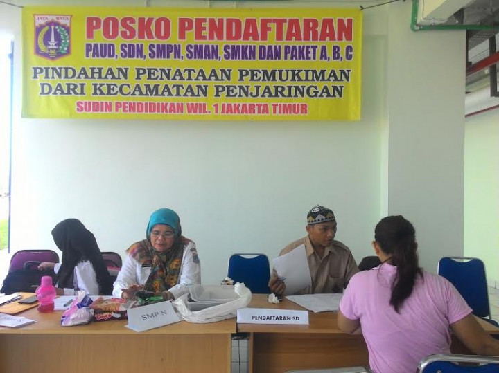 Posko Pendaftaran Pendidikan Dibuka di Rusun Rawa Bebek