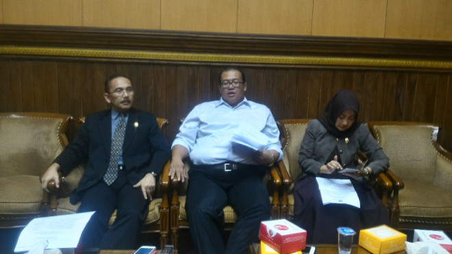 Ketua Pansus, Yoeke Indra Agung Laksana di gedung DPRD DIY, Rabu (13/4/2016). (Metrotvnews.com/Patricia Vicka)