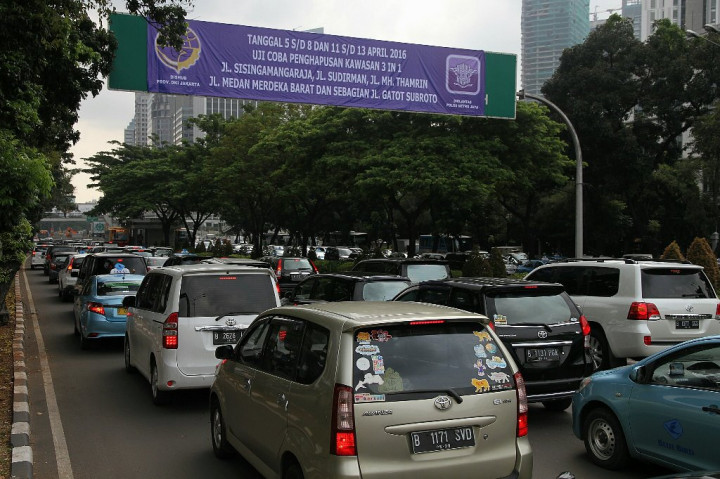 Penumpang Bus Meningkat 5% saat Uji Coba Penghapusan 3 In 1