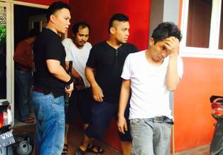 Polisi Temukan 3 Orang Teler Saat Gerebek Rumah