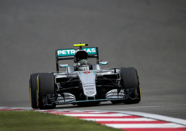 Nico Rosberg Prihatin atas Insiden yang Dialami Hamilton