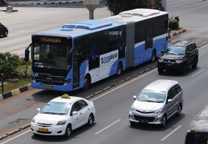 Bus TransJakarta di Koridor Blok M-Kota Ditambah