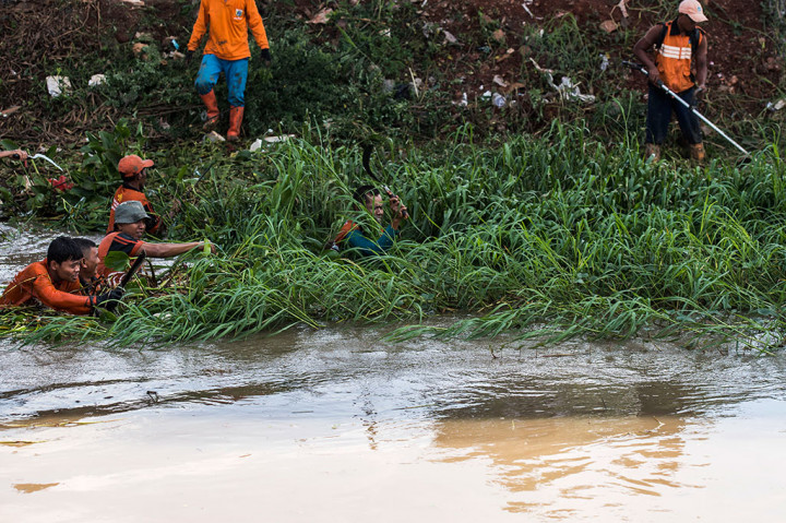 Pembersihan Sungai Kalimalang Guna Antisipasi Banjir