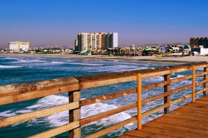 Tergelincir saat <i>Selfie</i>, Dua Gadis Tewas