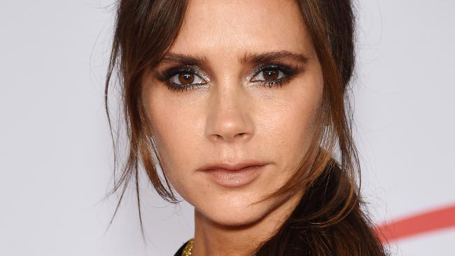 Victoria Beckham Benci Rambut Lepek