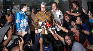 Aher Minta Desa Jaga Kelestarian Sungai