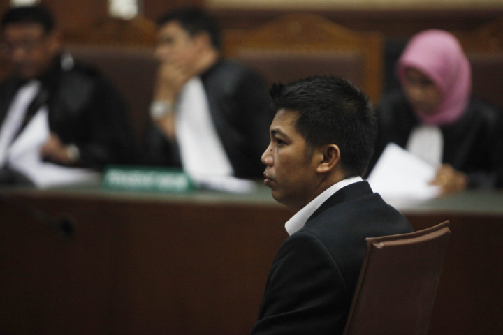 PT Windu Tunggal Utama Suap Enam Kali ke Dua Anggota DPR