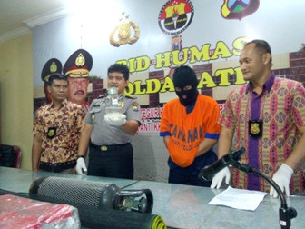 Polda Jawa Timur Bongkar Penyelundupan Ribuan Benih Lobster