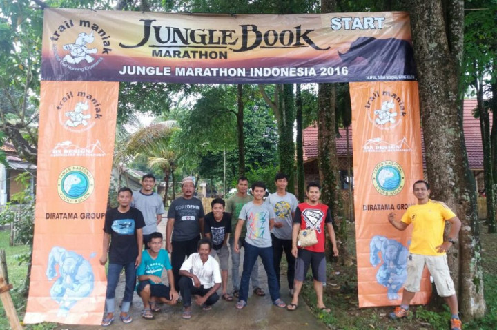 74 Pelari Mulai Beraksi di Jungle Book Marathon
