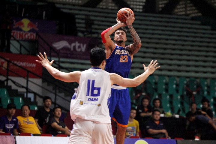 Pelita Jaya Sukses Raih Kemenangan atas JNE Bandung Utama
