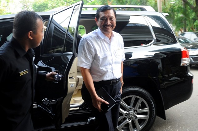 Masuk dalam Dokumen Panama Papers, Luhut Diminta Mundur