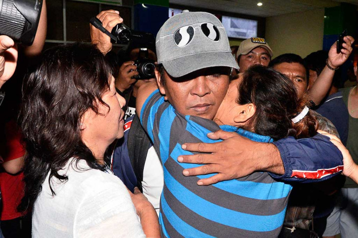 ABK Lolos dari Penyanderaan Abu Sayyaf Bertemu Keluarga