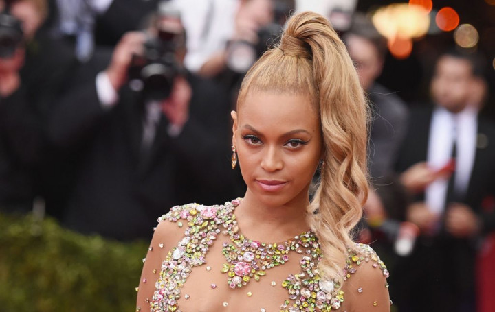 Beyonce Rilis Album Lemonade