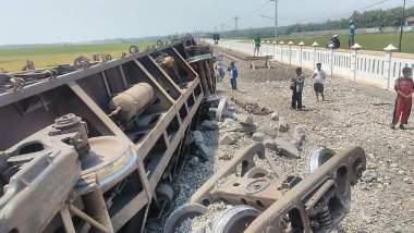 Kereta Terguling, Perjalanan Menuju Semarang Alami Keterlambatan