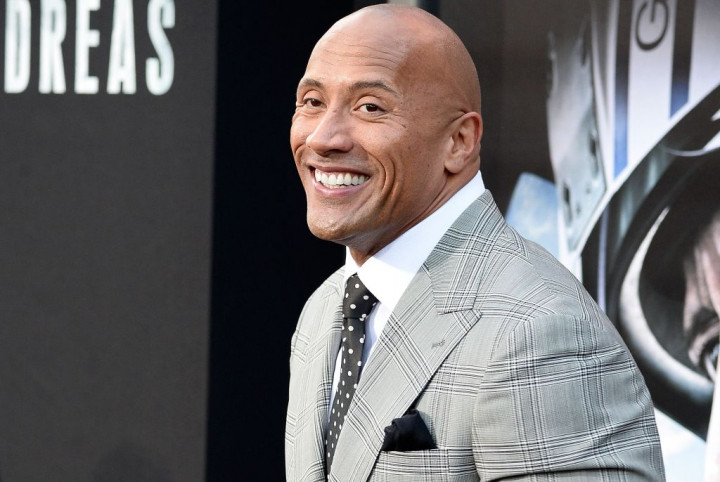 Dwayne Johnson Bintangi Remake Film Jumanji