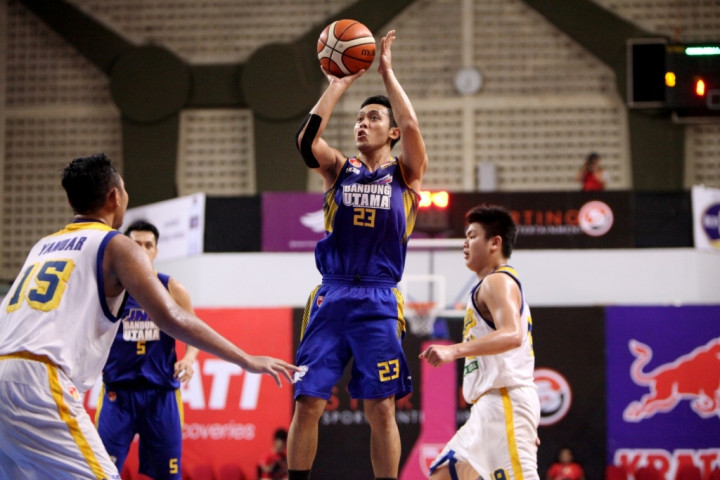 Kalahkan Bimasakti, Bandung Utama Jaga Asa Lolos Playoff