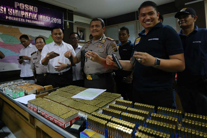 Senjata Api dan Ribuan Amunisi Diamankan dari Pensiunan Polisi