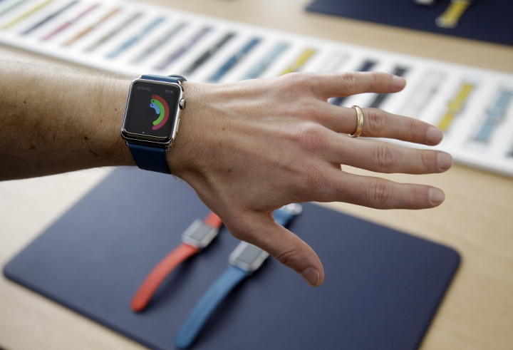 Apple Watch Generasi Kedua Pakai Kartu SIM?