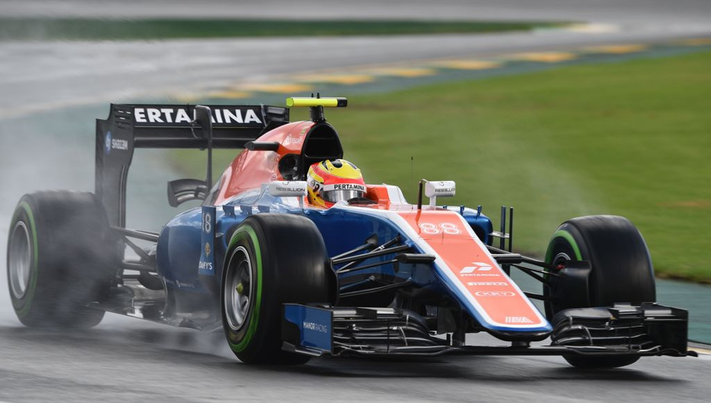 Pembalap Formula 1 Indonesia, Rio Haryanto (AFP PHOTO / PETER PARKS)