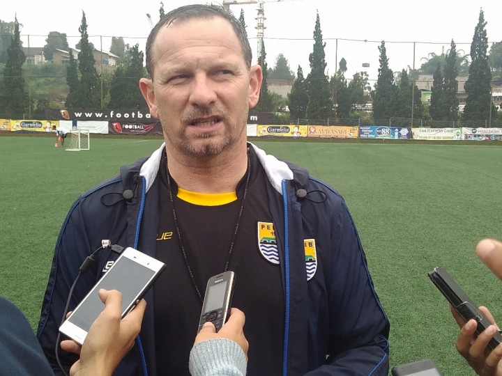 Cuma Daftarkan 25 Pemain, 2 Penggawa Persib Dipastikan Menganggur