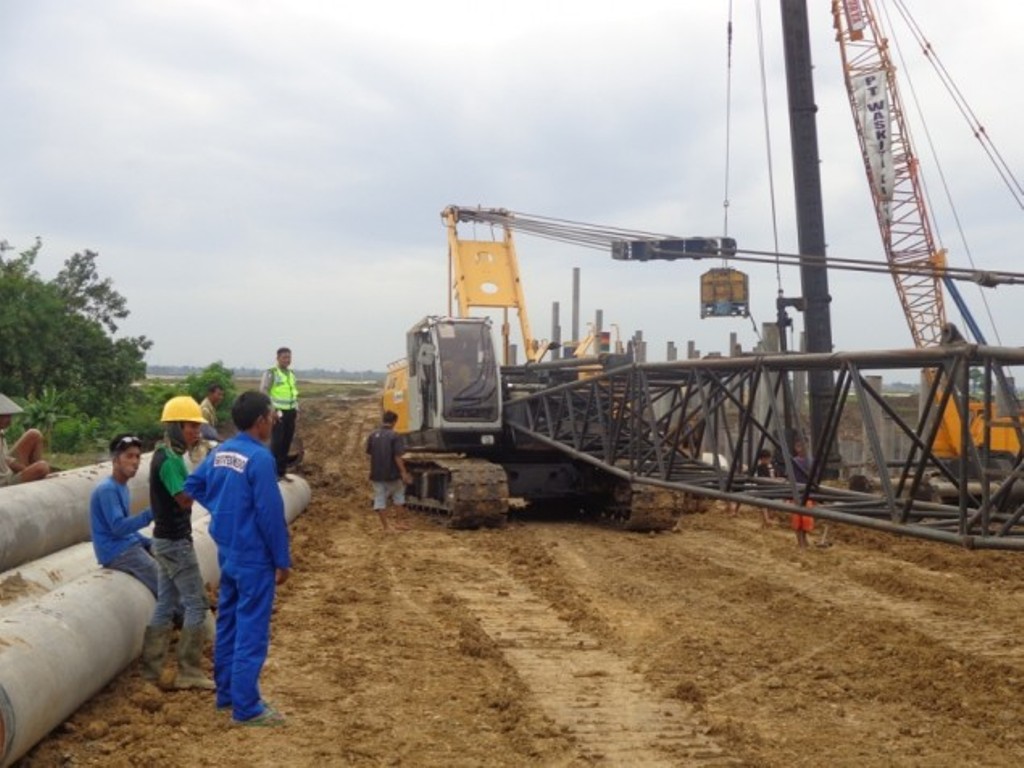 Ilustrasi pembangunan tol. (Foto: MTVN/Kuntoro)