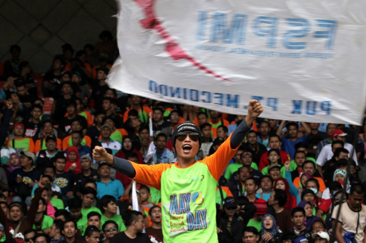 Buruh  <i>Ngotot Long March</i>  dari Bundaran HI saat May Day