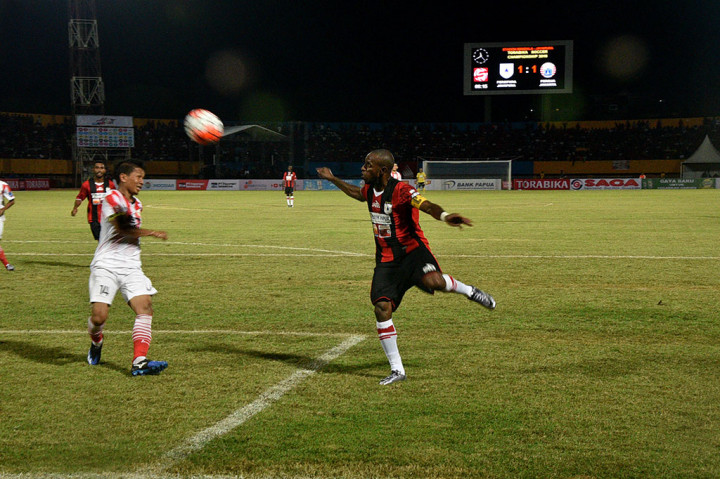 Persija Tahan Imbang Persipura di Laga Pembukaan TSC 2016