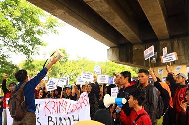 Cerita Perjuangan 77 Mantan Buruh Dapatkan Hak di Malang