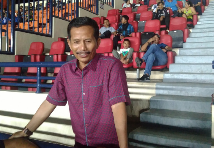 Djanur Saksikan Laga Perdana Persib