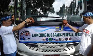 Pemkot Bandung Sediakan Empat Bus Gratis untuk Buruh