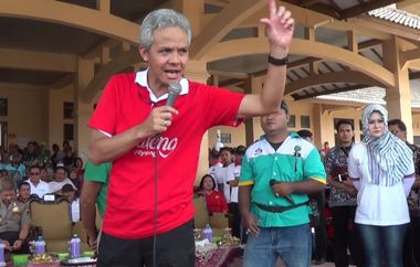 Ganjar Pranowo Janji Perjuangkan Nasib Buruh