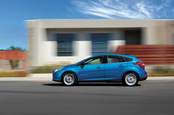 Ford Model E Siap <i>Recoki</i> Pasar Mobil Listrik Dunia