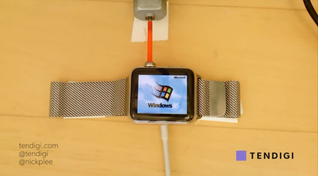 Apple Watch yang telah dipasangkan Windows 95.